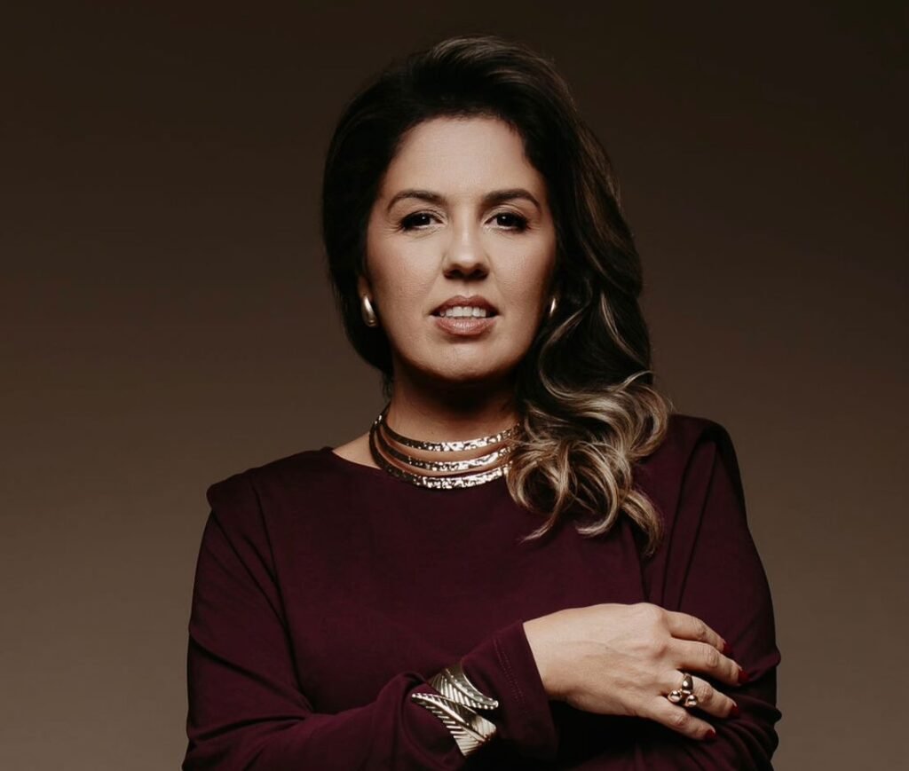 ANA ALCÂNTARA LUXURY